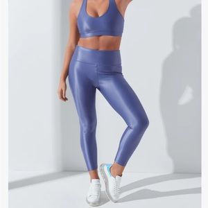 Noli yoga blue liquid leggings. Brand new with tags!